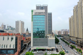  Holiday Inn Express Bengbu Downtown, an IHG Hotel  Бэнбу